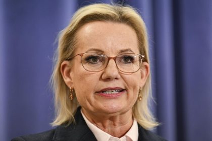 01a676d3bd096a4995662d030502233b