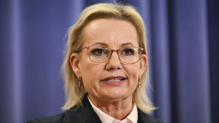 01a676d3bd096a4995662d030502233b