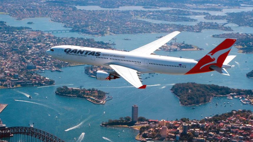 Qantas Over Australia