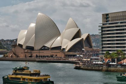 free photo of iconic view of sydney opera house in australia